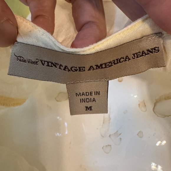 Nine West Cream 3/4 Sleeve Buttoned Blouse - Picture 4 of 13